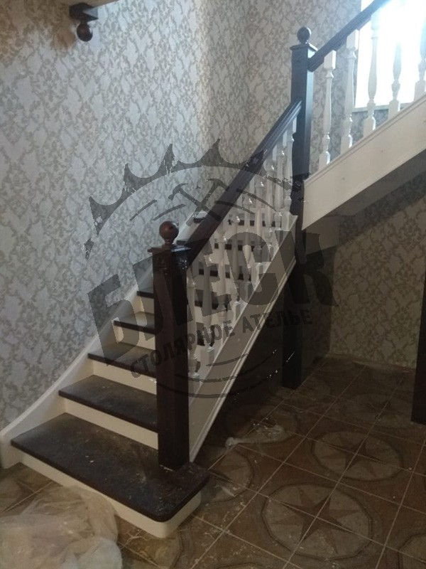 Деревянные лестницы в Дмитрове
